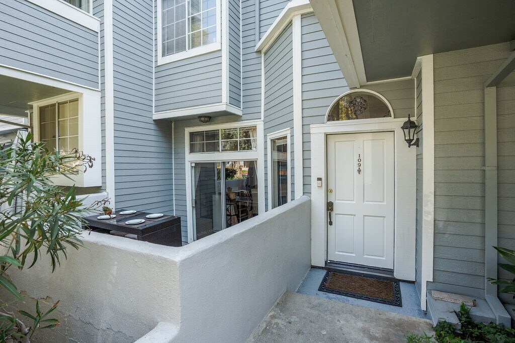 Foto principal - 1097 Blanche St