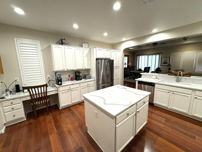 Building Photo - PebbleCreek 2 Bed/2.5 Bath Furnished Home - Resort-Style Living at Its Best!