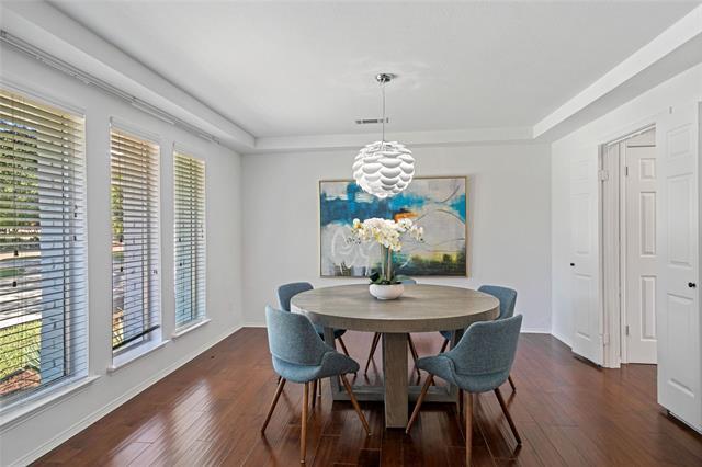 Foto del edificio - 6119 Preston Creek Dr
