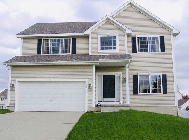 Building Photo - 9015 Telford Cir