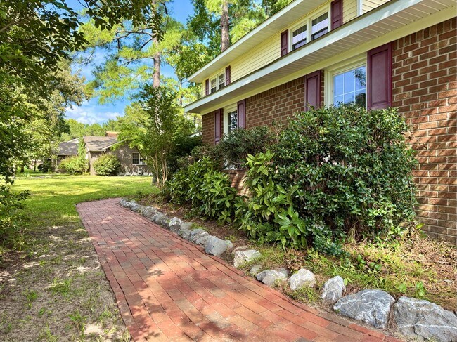 Foto del edificio - 502 Plantation Dr