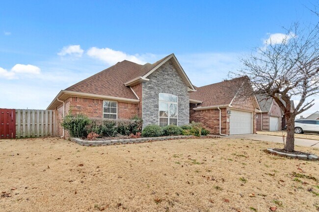 Foto del edificio - Wonderful home centrally located in Center...