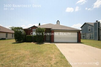 Building Photo - 3600 Rainforest Ln