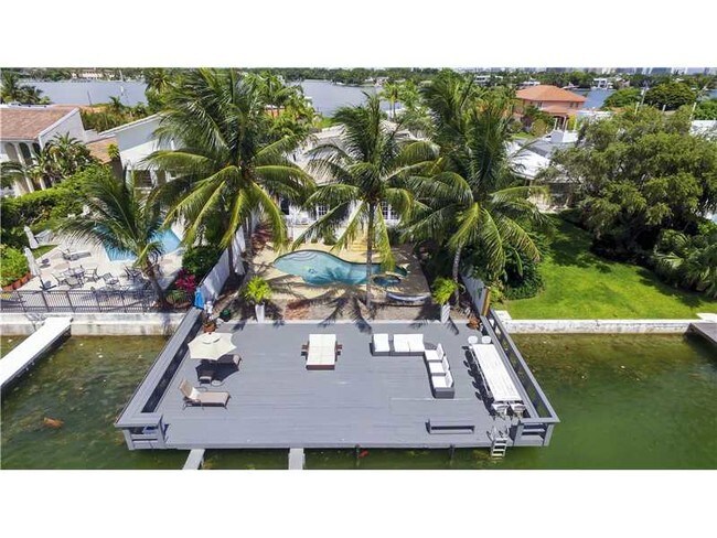 Foto del edificio - 1160 Stillwater Dr