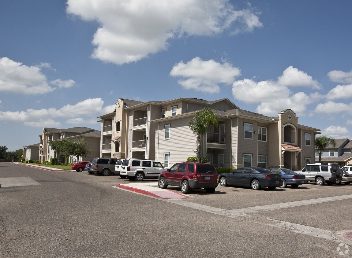 Retama Village Apartments Apartments in McAllen, TX