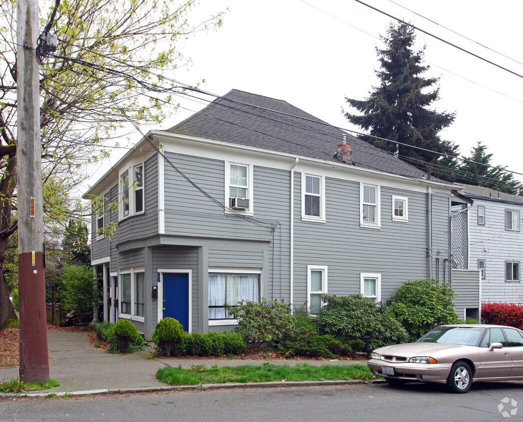 Primary Photo - 535 Federal Ave E