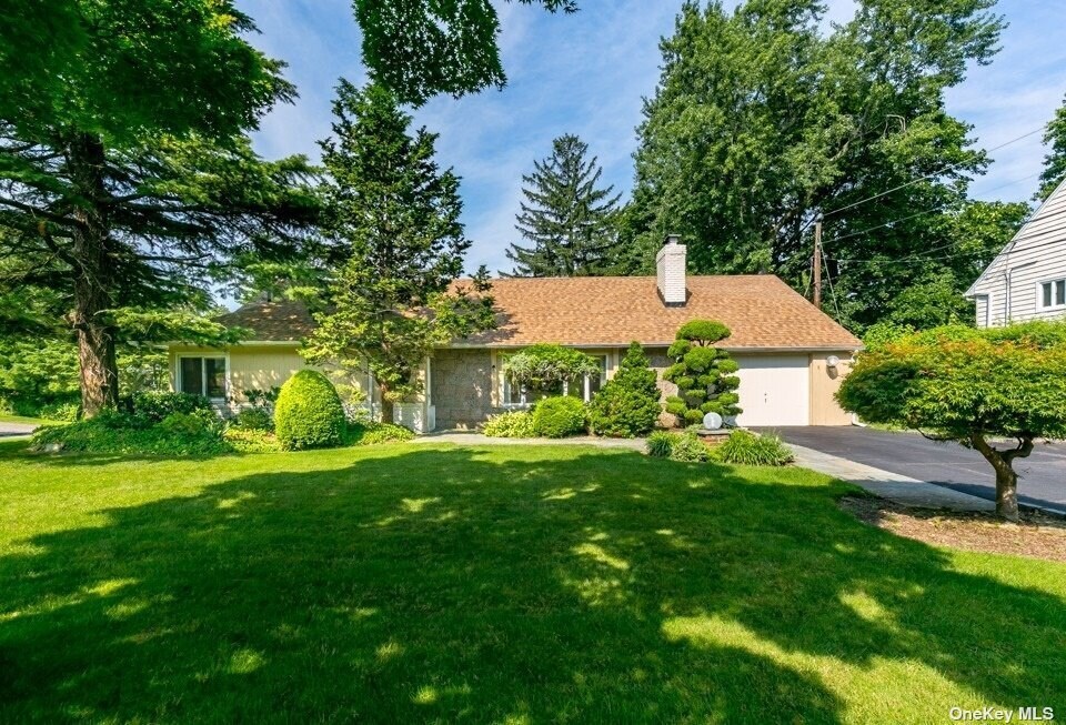 Primary Photo - 6 Talbot Dr
