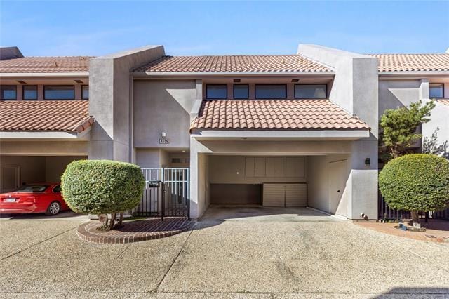 Foto del edificio - 4526 Glenwick Ln