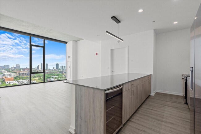 Foto del edificio - 460 W Chicago Ave