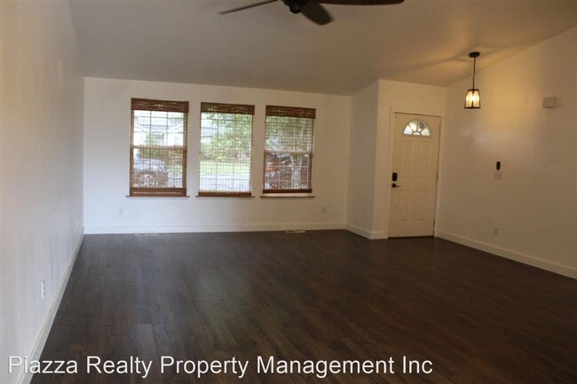 Building Photo - 3 br, 2 bath House - 1310 Shuler Ave