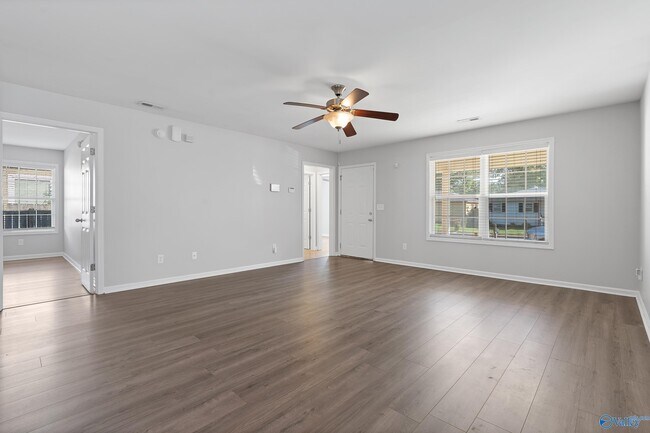 Foto del edificio - 2904 Wilson Dr NW