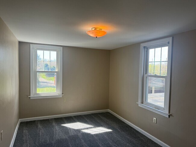 Foto del edificio - 3261 W 13th St