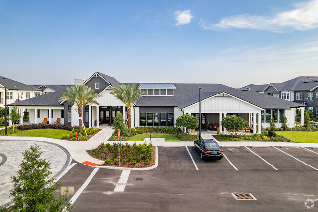 13600 Hilltop Groves Blvd Clermont, FL 34711 - Skyline at Westfall Station