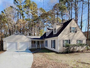 Building Photo - 2636 Allyn Way NW