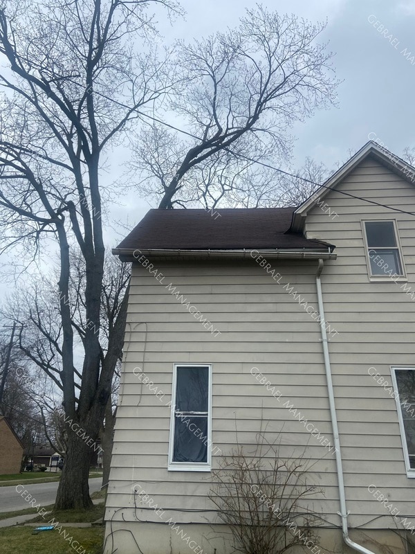 Building Photo - 721 W Genesee Ave