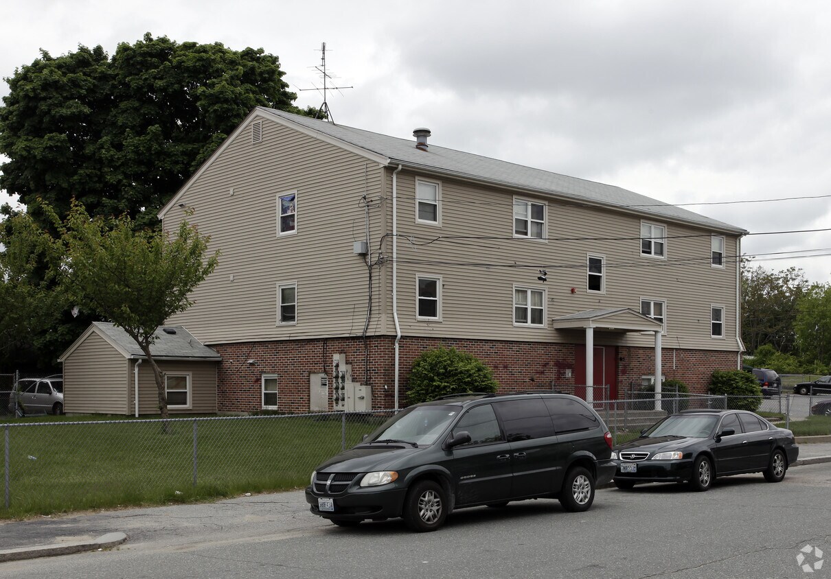 Primary Photo - 1061 Eddy St