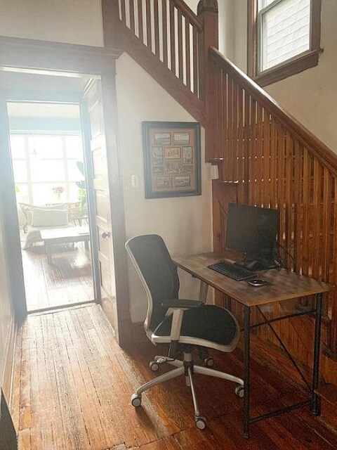 Foto del edificio - 2838 N Western Ave
