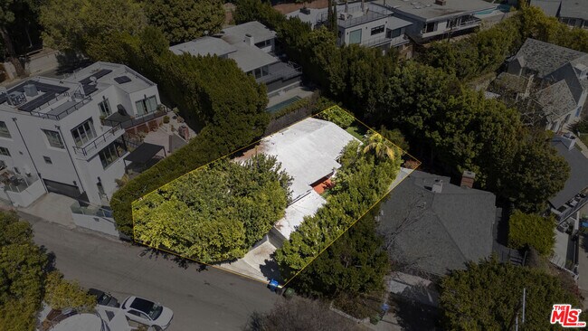 Foto del edificio - 1542 Marmont Ave