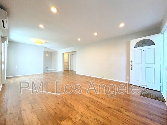 Foto del edificio - 8920 Rangely Ave