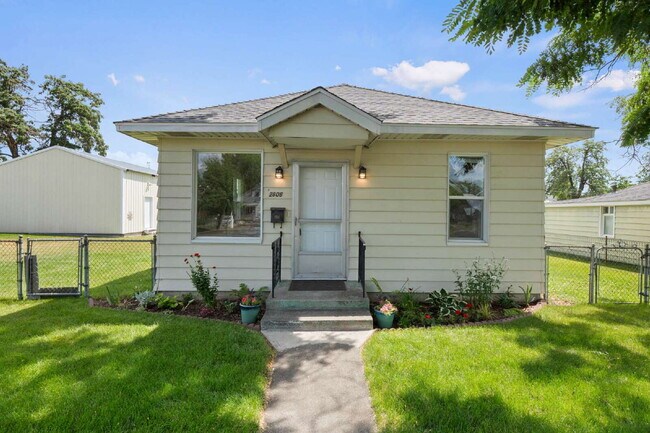 Foto del edificio - "Charming Spokane Retreat: Cozy 2-Bedroom ...