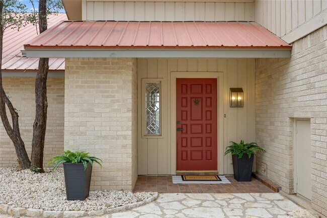 Foto del edificio - 18205 Ridge Rd