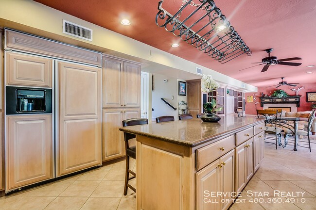 Foto del edificio - 6534 N 43rd Pl