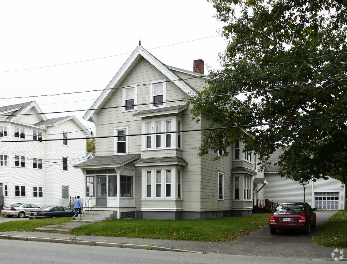 Building Photo - 58 Silver St