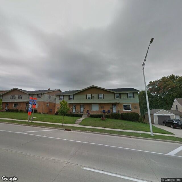 Primary Photo - Bluemound Townhomes Unit 12131