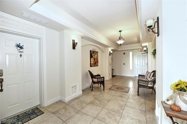 Building Photo - 3939 Pomodoro Cir