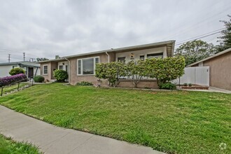 Building Photo - 7866 Flight Ave
