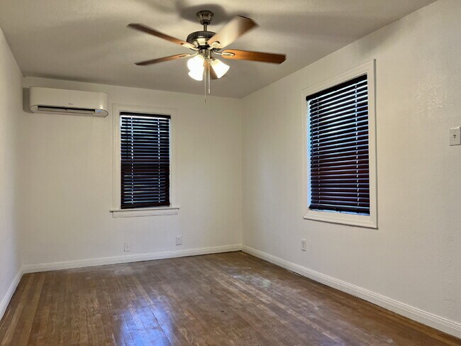 Foto del edificio - Convenient 1 Bedroom Apartment - Close to ...