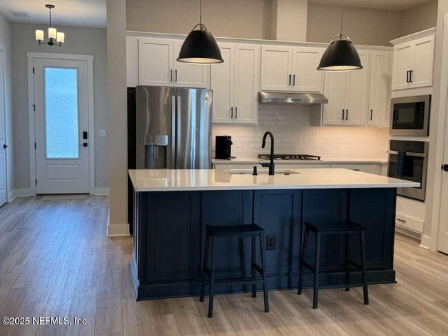 Building Photo - 11023 Cosmic Wy