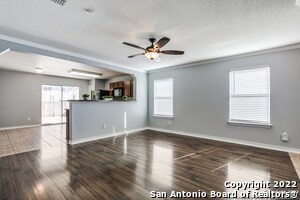 Foto del edificio - 9010 Oakwood Park