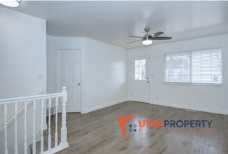 Building Photo - 7708 N Wyatt Earp Ave