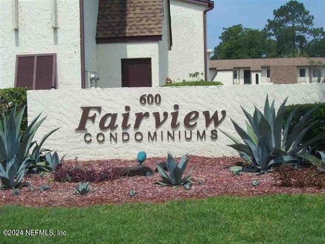 Primary Photo - 600 Domenico Cir