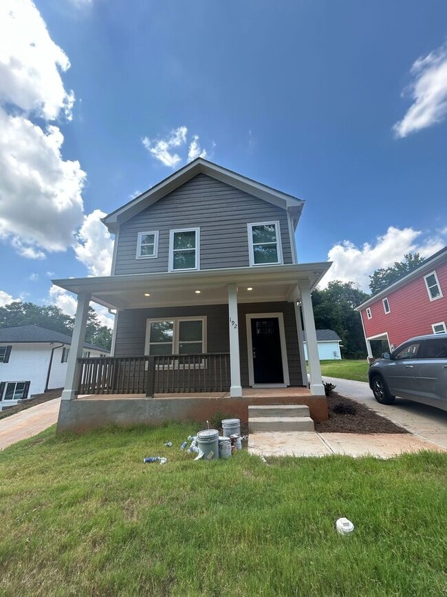 Building Photo - 192 Johnson Dr Ext