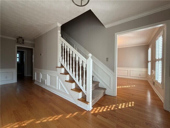 Foto del edificio - 461 Berry Patch Ln