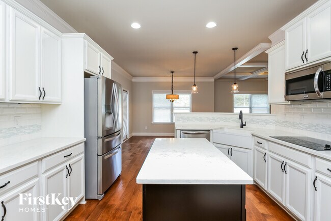 Building Photo - 1409 Shadowstone Dr