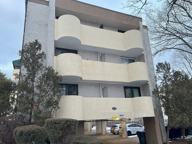 Foto del edificio - 295 W Wyoming Ave