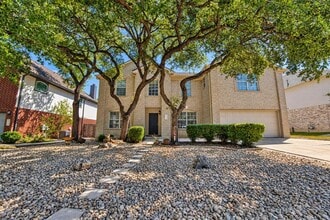 Building Photo - 2616 Oakwood Glen Dr