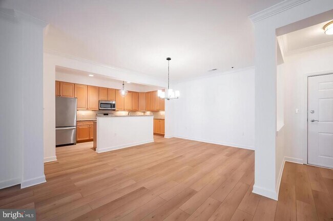 Foto del edificio - 10328 Sager Ave