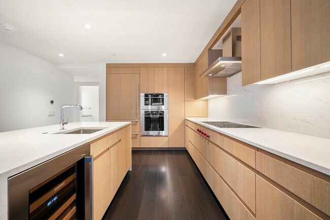 Foto del edificio - 150 Seaport Blvd