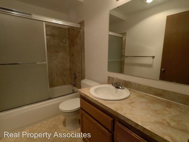 Foto del edificio - 8501 12th Ave NW