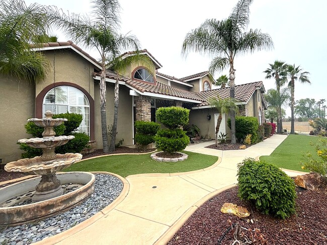 Building Photo - 25076 Pico Vista Way