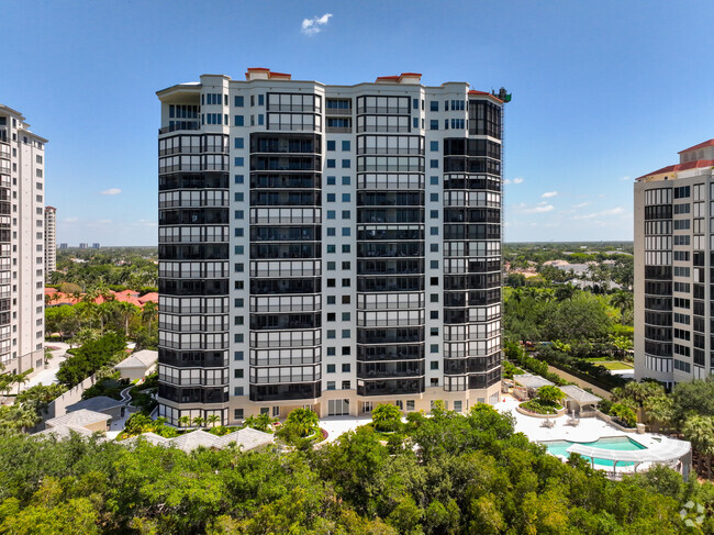 8960 Bay Colony Dr Naples, FL 34108-0760 - Toscana at Bay Colony