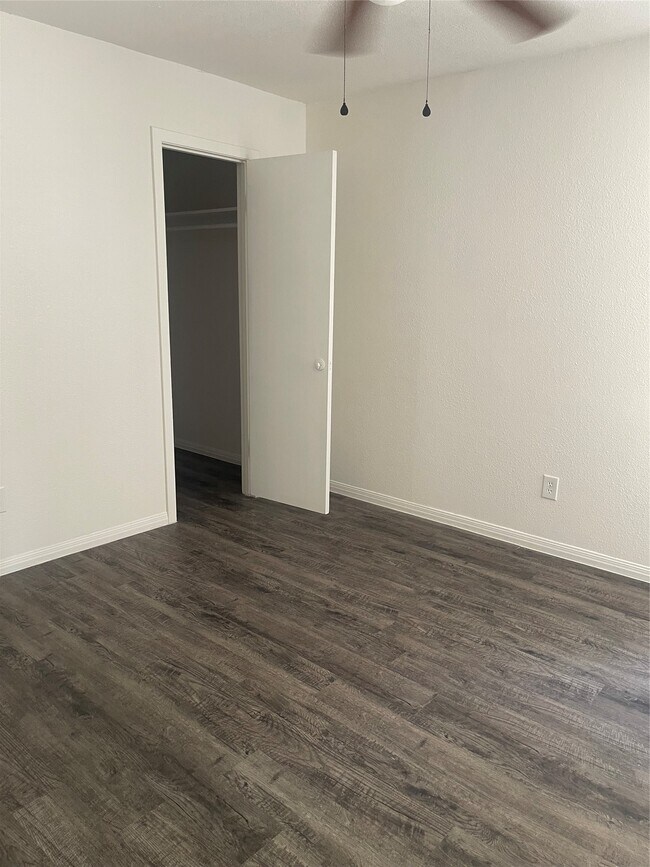Foto del edificio - 2629 N Camp Cir
