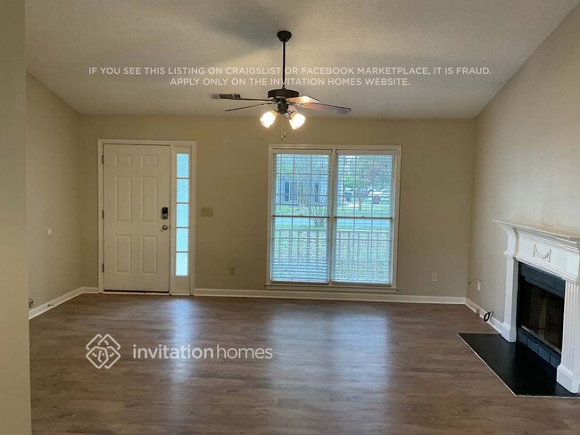 Foto del edificio - 3105 Windwood Trail