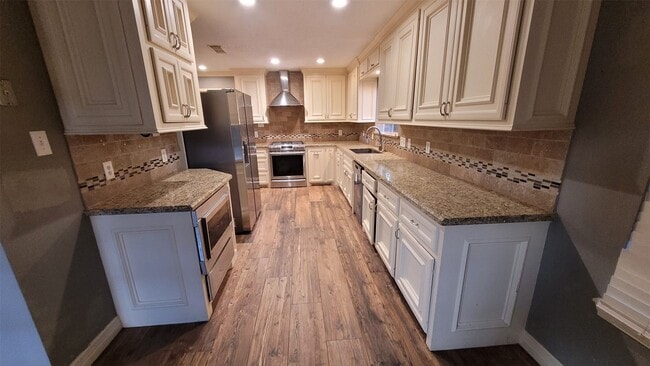 Foto del edificio - 13307 Lynnville Dr