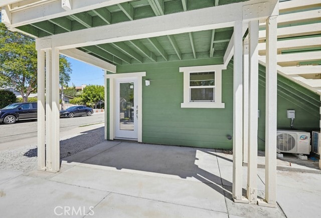 Building Photo - 1017 Riverine Ave