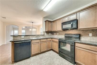 Building Photo - 1111 Bellevue Dr
